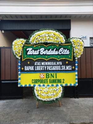 Papan Bunga Duka di Bukit Tusam